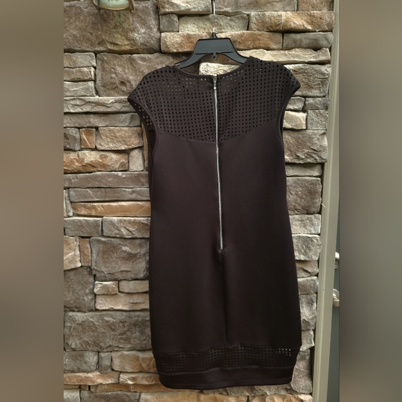 Bisou Bisou Black Dress - Picture 4 of 7